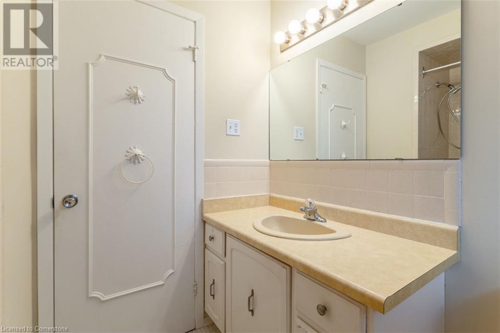 330 Tuck DriveBurlington, Ontario  L7L 2R3 - Photo 20 - 40686371