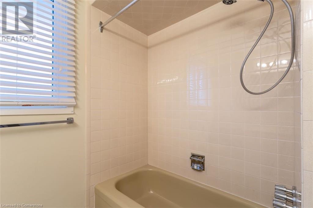 330 Tuck DriveBurlington, Ontario  L7L 2R3 - Photo 21 - 40686371