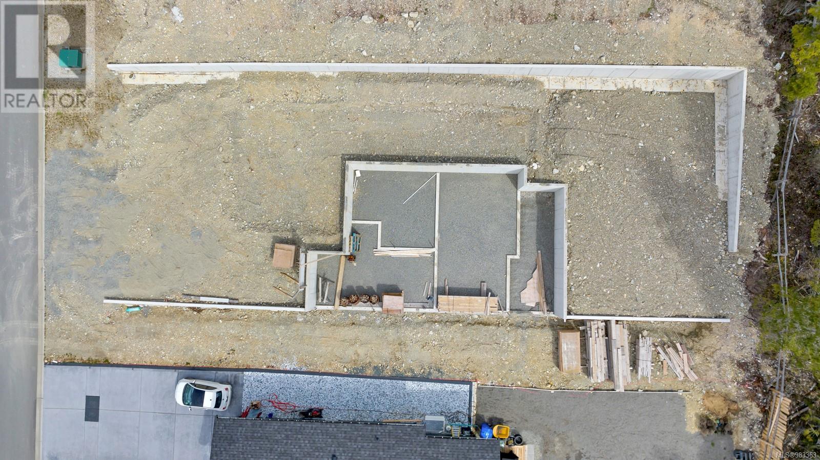 Property at 549 Mountain View Dr image 3