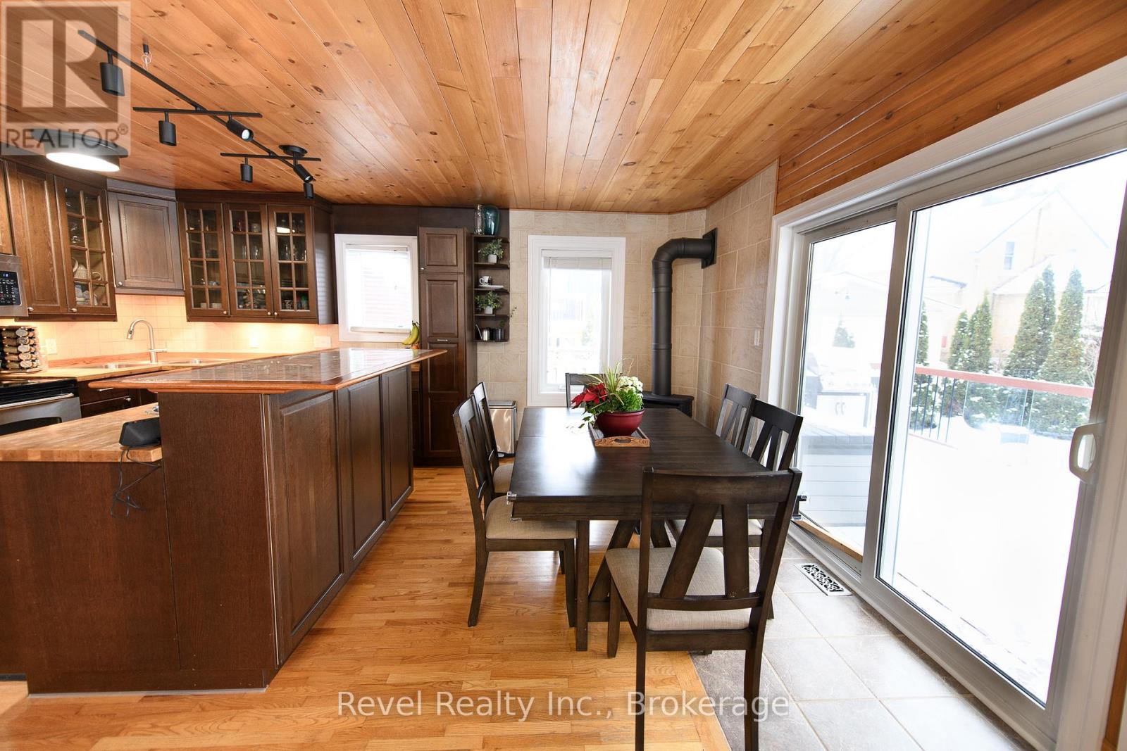 186 Richmond Street, Meaford, Ontario  N4L 1B3 - Photo 6 - X11900423