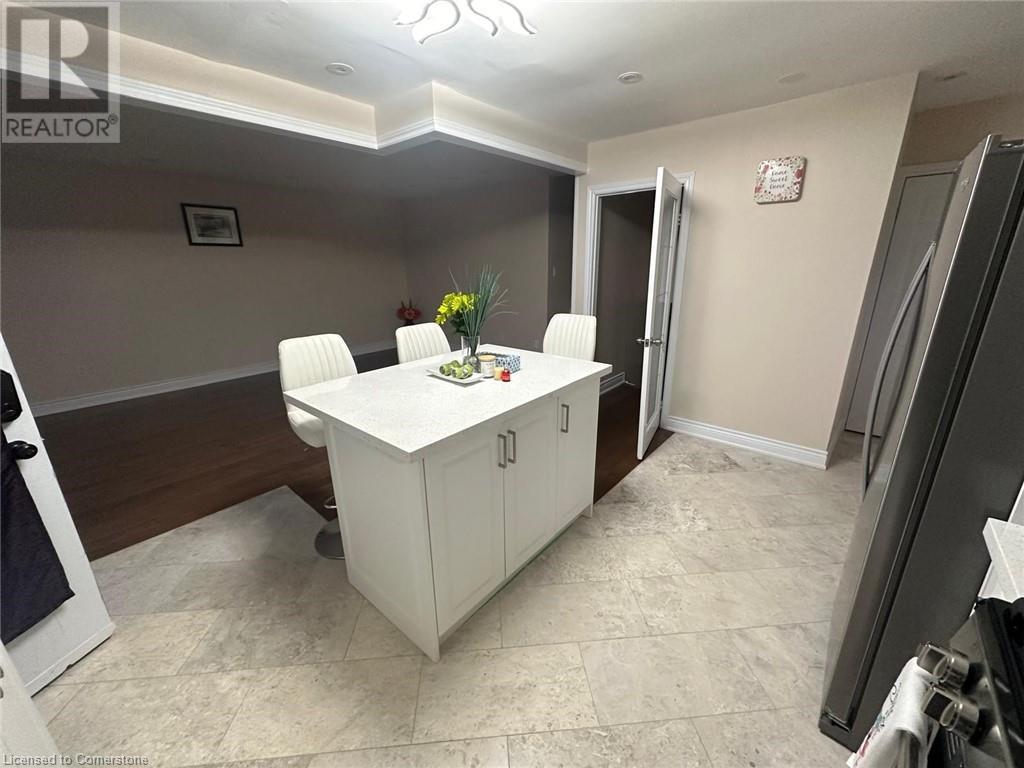 48 Larchwood Circle, Welland, Ontario  L3T 6T2 - Photo 8 - 40686378