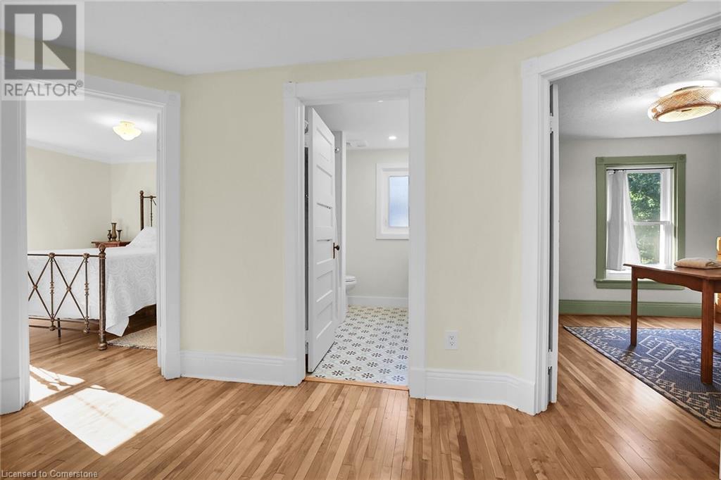 2 Kidd Avenue, Grimsby, Ontario  L3M 3S3 - Photo 16 - 40675304