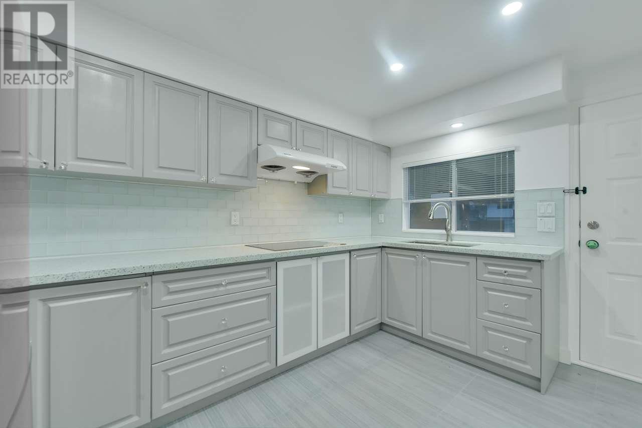 3848 Pine Street, Burnaby, British Columbia  V5G 1Z2 - Photo 25 - R2951097