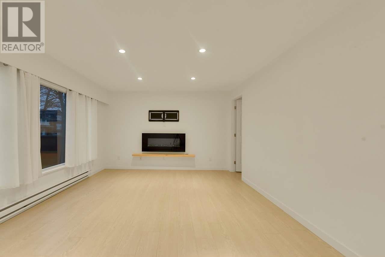 3848 Pine Street, Burnaby, British Columbia  V5G 1Z2 - Photo 19 - R2951097