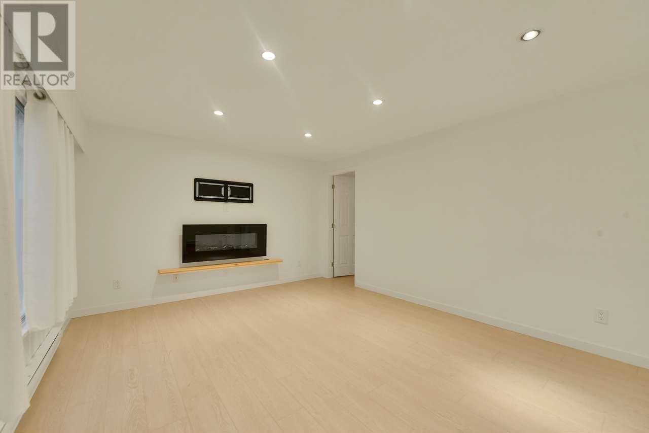 3848 Pine Street, Burnaby, British Columbia  V5G 1Z2 - Photo 20 - R2951097