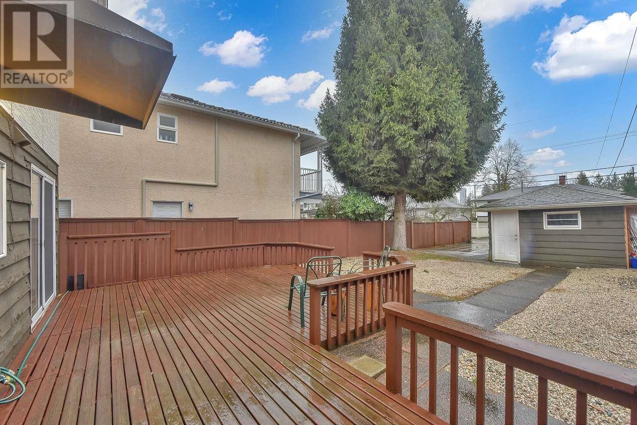 3848 Pine Street, Burnaby, British Columbia  V5G 1Z2 - Photo 8 - R2951097