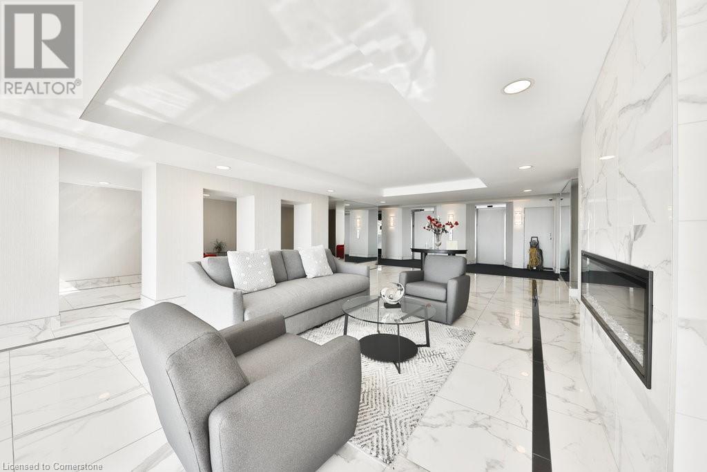 5280 Lakeshore Road Unit# 712, Burlington, Ontario  L7L 5R1 - Photo 5 - 40670974