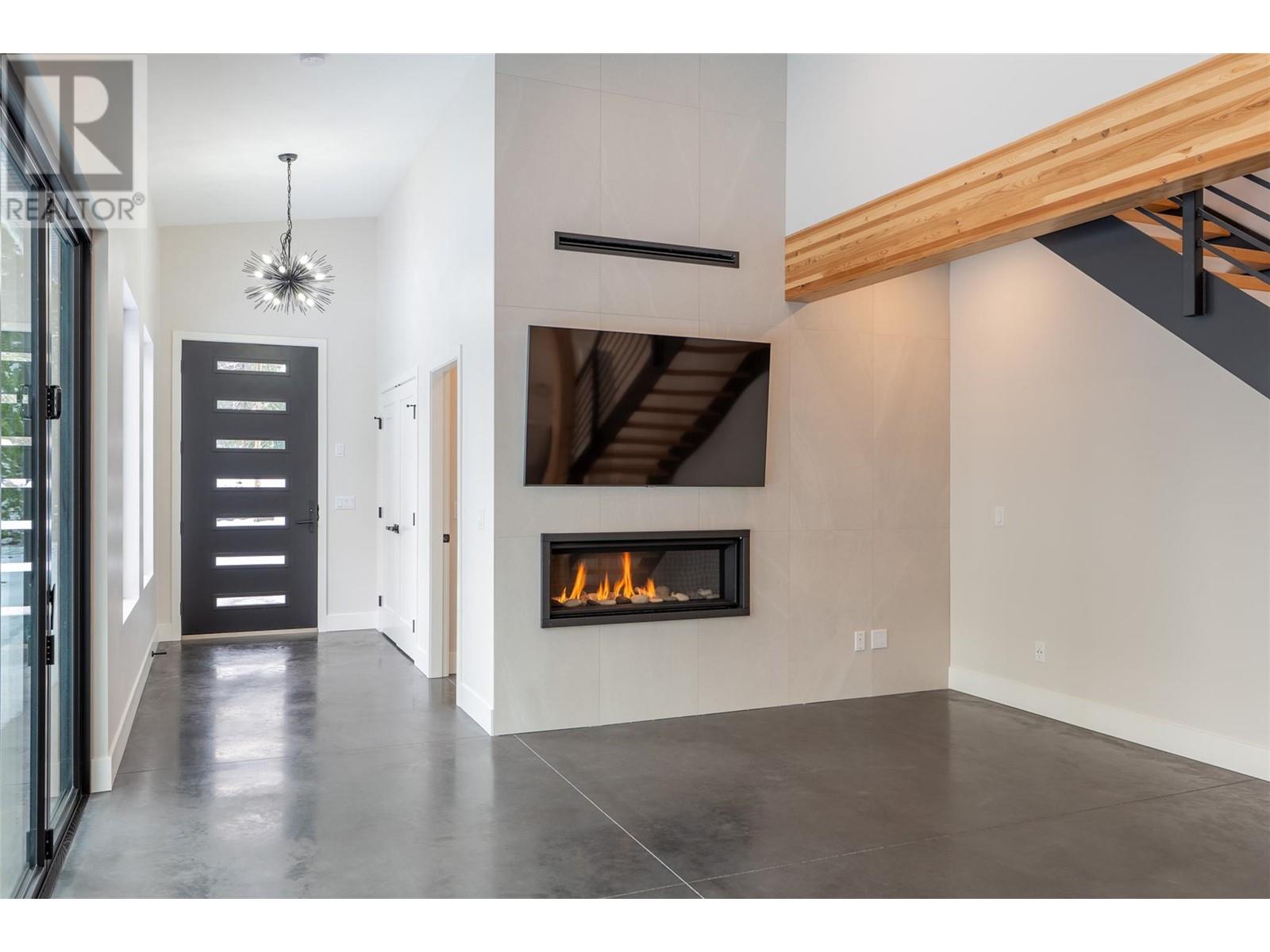 1350 Kai Road, Nelson, British Columbia V1L 7G1 - Photo 9 - 10330712