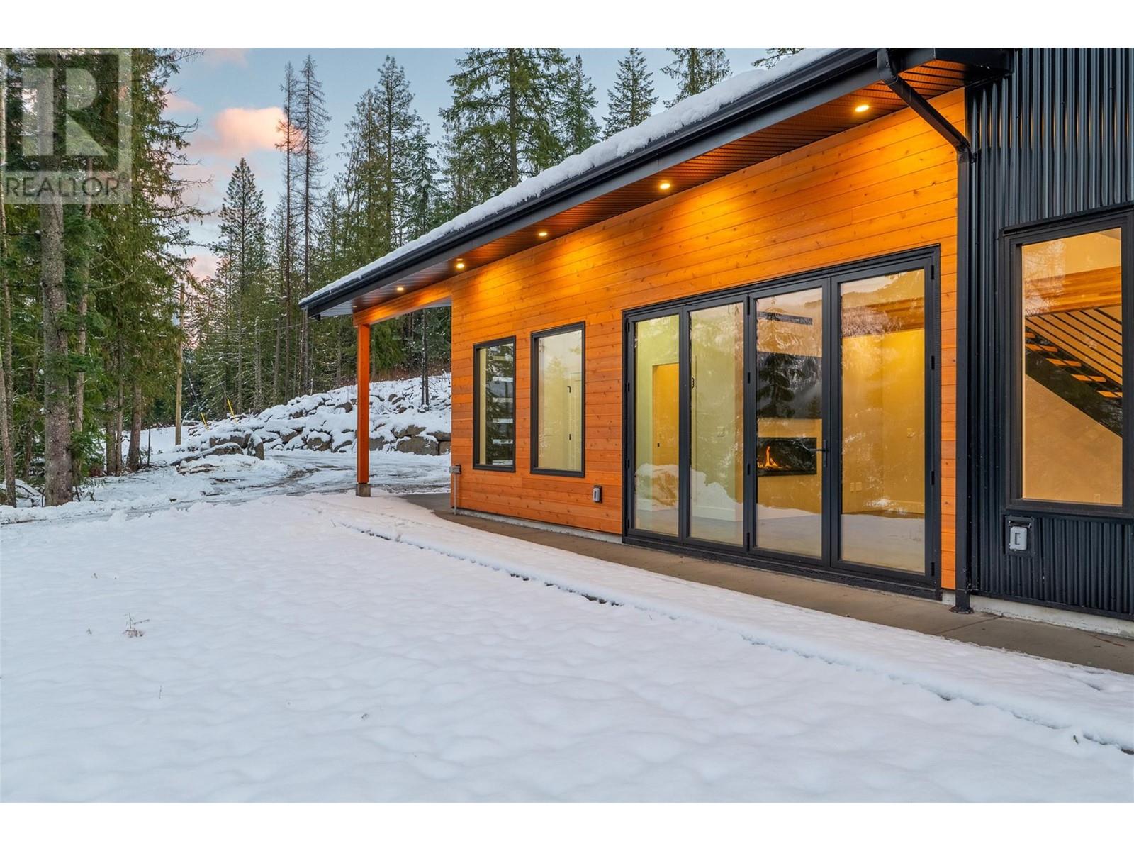 1350 Kai Road, Nelson, British Columbia V1L 7G1 - Photo 92 - 10330712