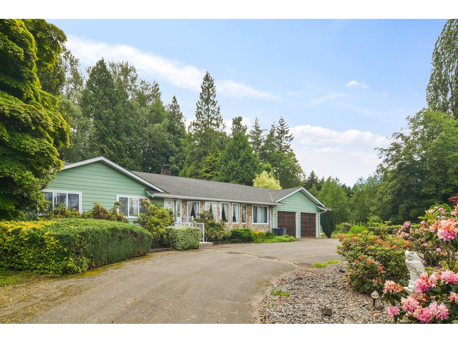 320 192 Street, Surrey, British Columbia  V3S 9R9 - Photo 8 - R2951426