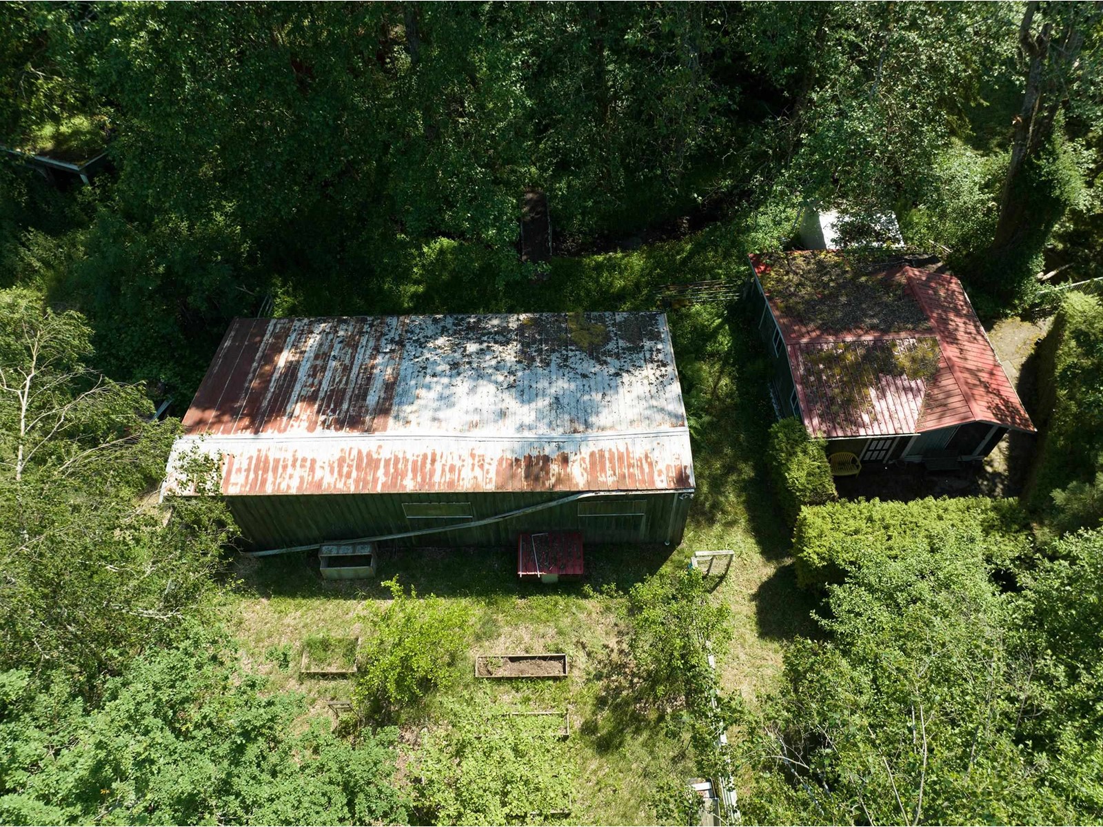 Property at 320 192 STREET image 4