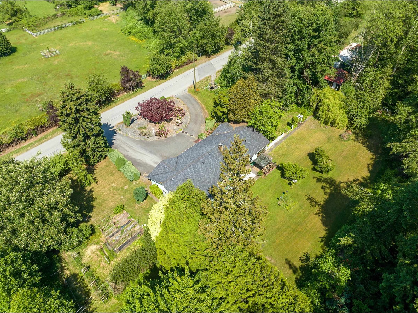 320 192 Street, Surrey, British Columbia  V3S 9R9 - Photo 34 - R2951426