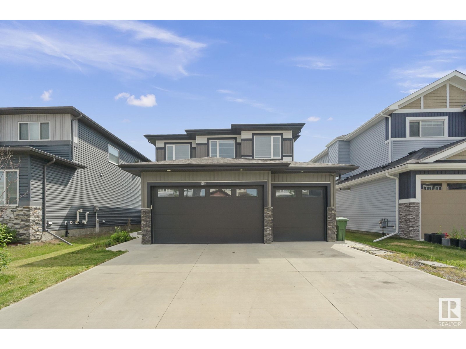 Property at 3009 Soleil BV image 1