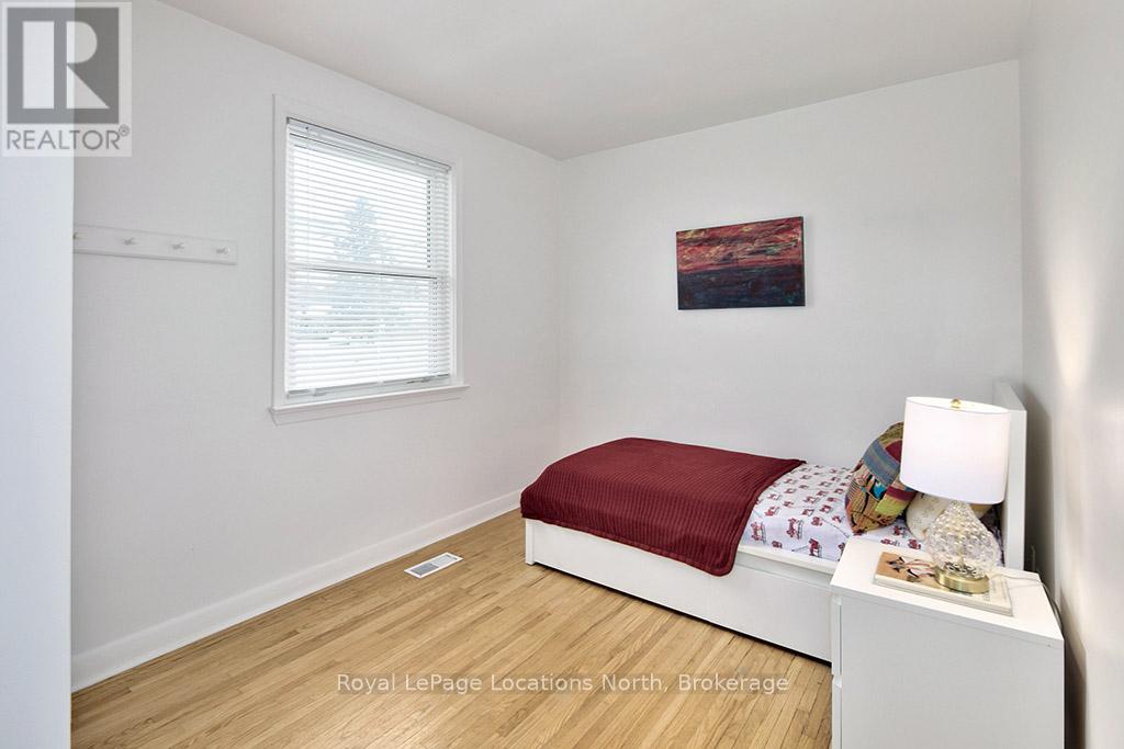 635 Oak Street, Collingwood, Ontario  L9Y 2Z7 - Photo 12 - S11900498