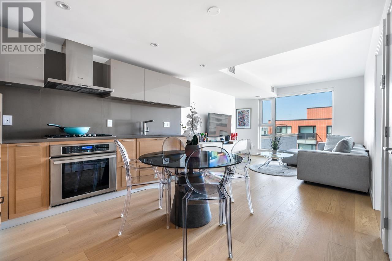 801 1561 W 57th Avenue, Vancouver, British Columbia  V6P 0H5 - Photo 13 - R2951440