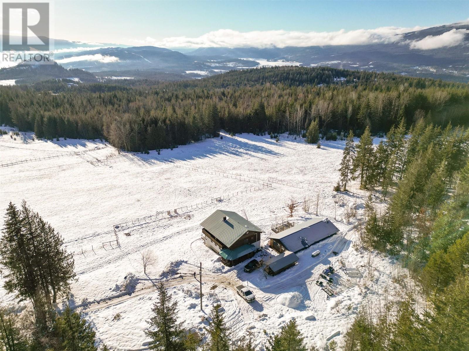 100 Lidstone Road, Salmon Arm, British Columbia  V1E 2Y1 - Photo 56 - 10330363