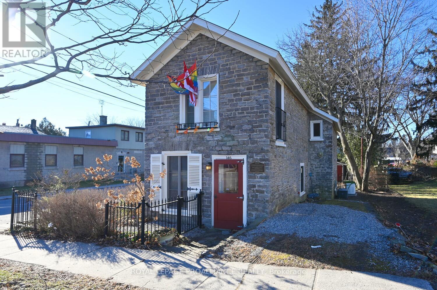 305 Centre Street, Prescott, Ontario  K0E 1T0 - Photo 3 - X11900541