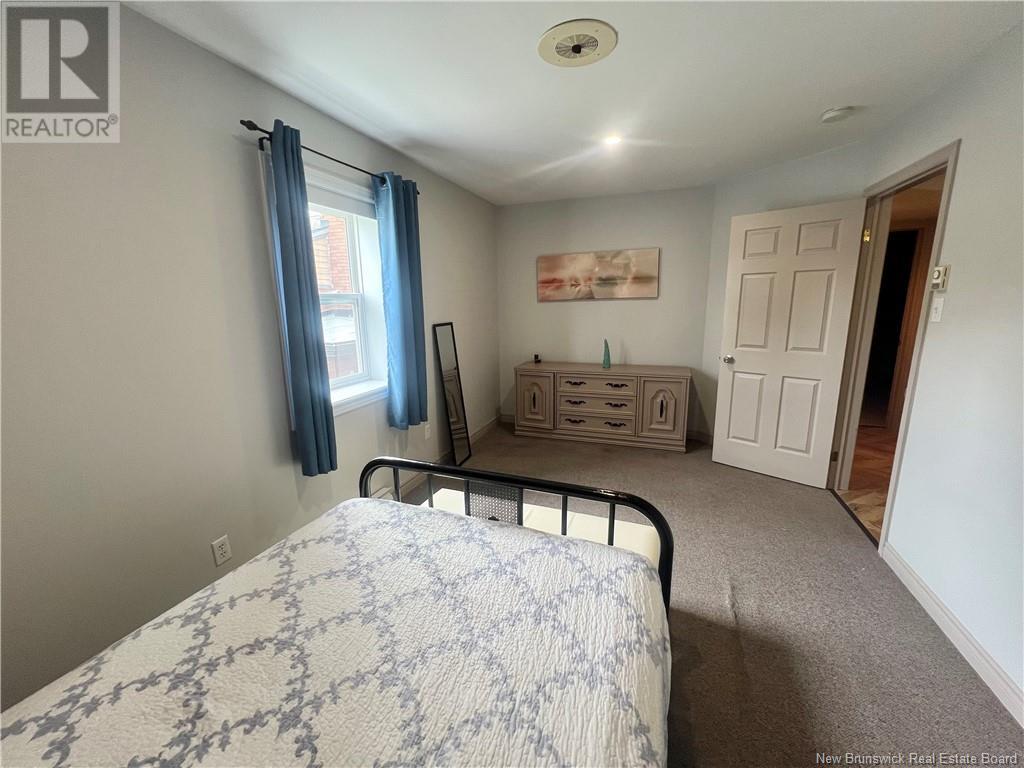 102 St. George Street, Bathurst, New Brunswick  E2A 1B5 - Photo 37 - NB106449