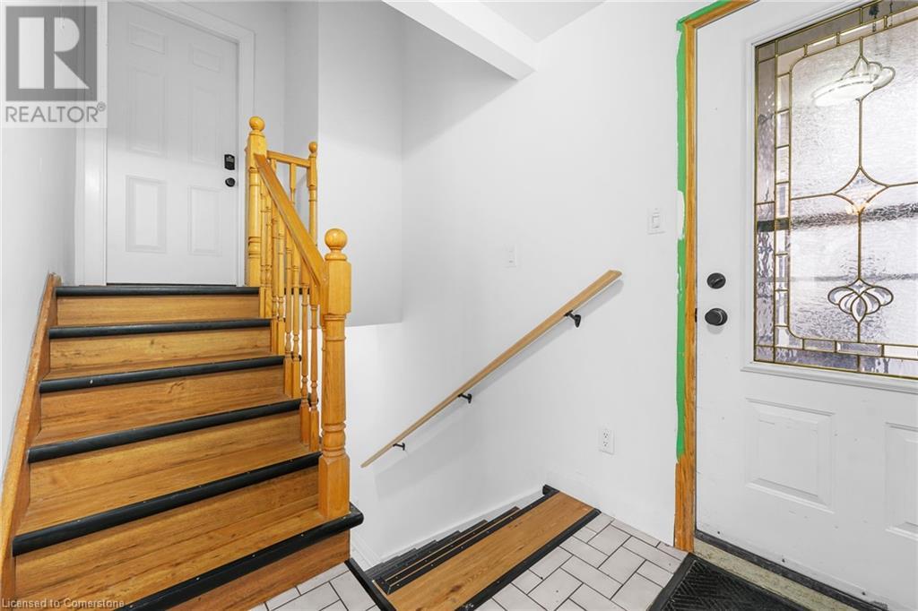 58 Tupper Crescent Unit# Lower, Kitchener, Ontario  N2B 2X9 - Photo 5 - 40686396