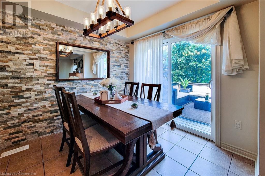 565 Isaiah Crescent, Kitchener, Ontario  N2E 0E6 - Photo 11 - 40686395