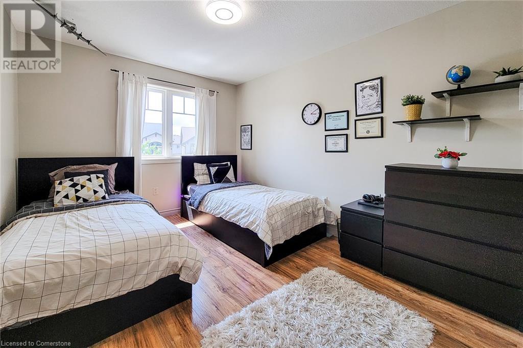 565 Isaiah Crescent, Kitchener, Ontario  N2E 0E6 - Photo 17 - 40686395