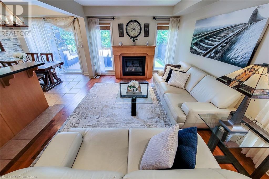 565 Isaiah Crescent, Kitchener, Ontario  N2E 0E6 - Photo 7 - 40686395