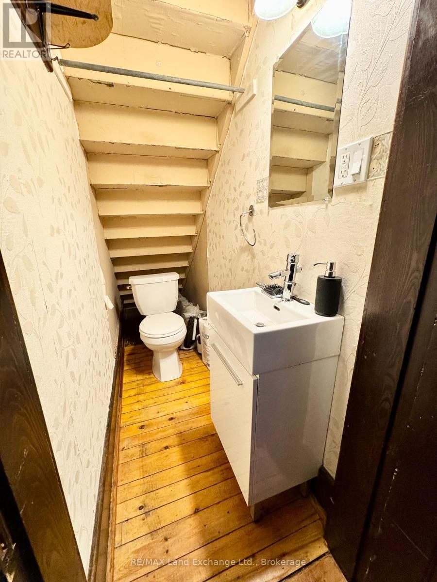 79 Albert Street, Saugeen Shores, Ontario  N0H 2L0 - Photo 10 - X11900590