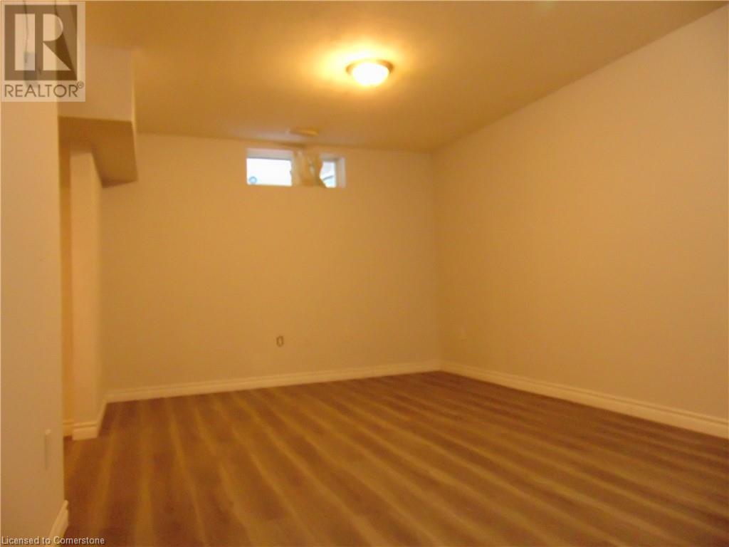 90 Bridlewreath Street, Kitchener, Ontario  N2E 3V6 - Photo 15 - 40683342