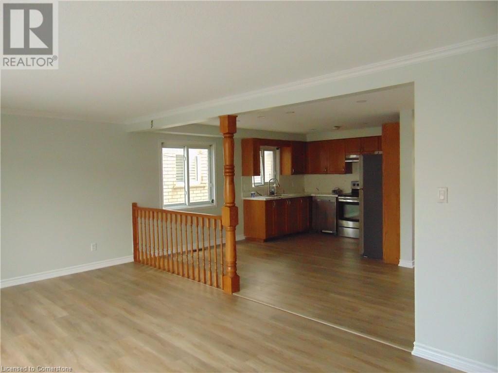 90 Bridlewreath Street, Kitchener, Ontario  N2E 3V6 - Photo 4 - 40683342