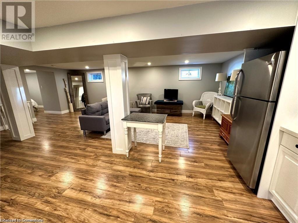 312 East 45th Street, Hamilton, Ontario  L8T 3K8 - Photo 23 - 40686294