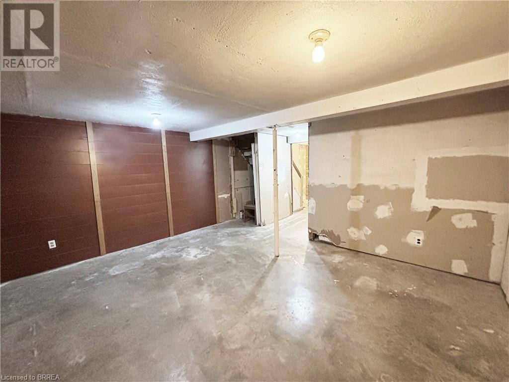 379 Darling Street Unit# 7, Brantford, Ontario  N3S 7G4 - Photo 19 - 40651435