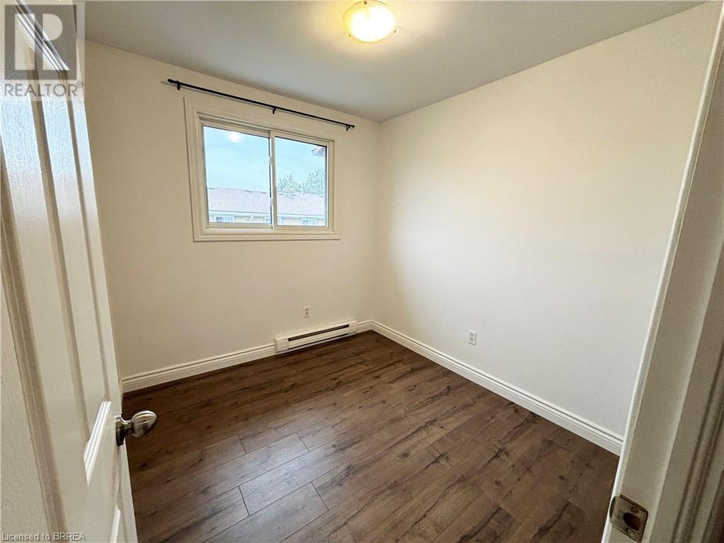 379 Darling Street Unit# 7, Brantford, Ontario  N3S 7G4 - Photo 11 - 40651435