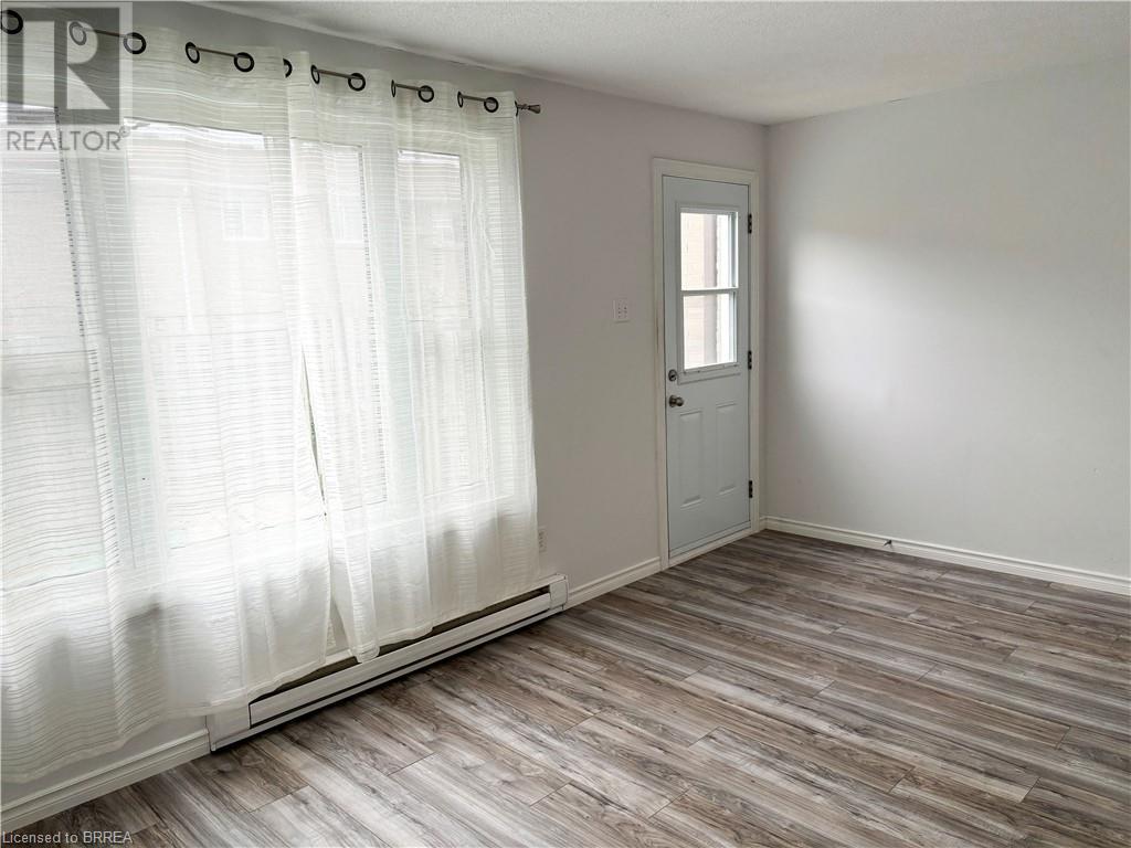 379 Darling Street Unit# 7, Brantford, Ontario  N3S 7G4 - Photo 7 - 40651435