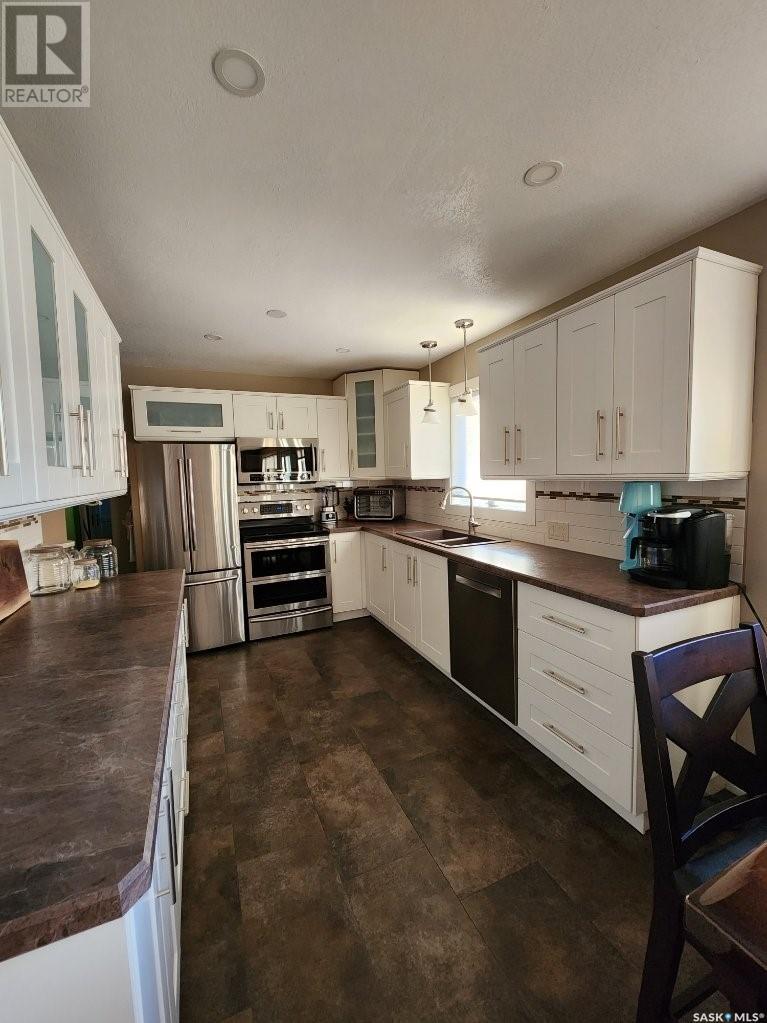 706 Grey Avenue, Grenfell, Saskatchewan  S0G 2B0 - Photo 5 - SK990950