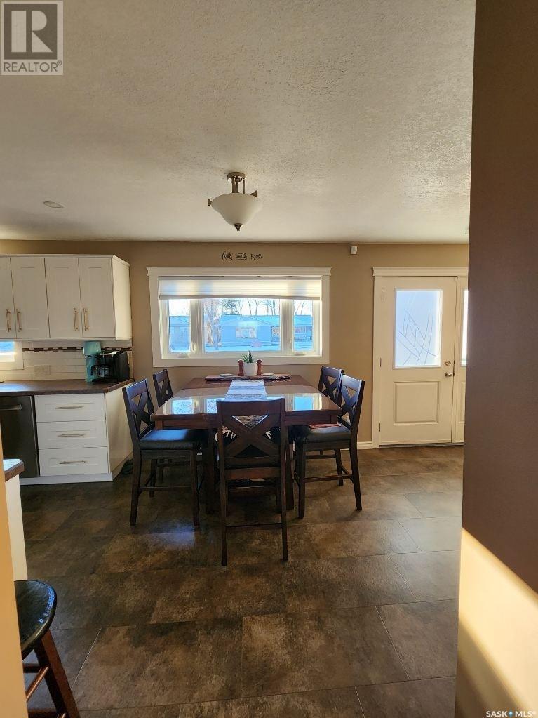706 Grey Avenue, Grenfell, Saskatchewan  S0G 2B0 - Photo 6 - SK990950