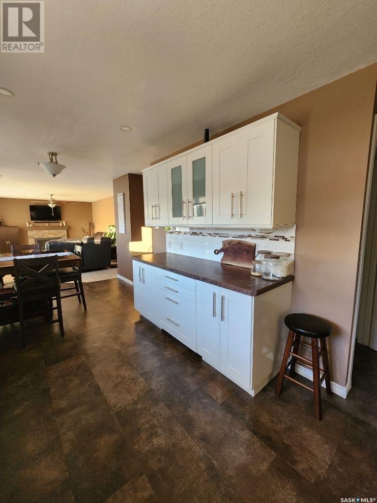 706 Grey Avenue, Grenfell, Saskatchewan  S0G 2B0 - Photo 7 - SK990950