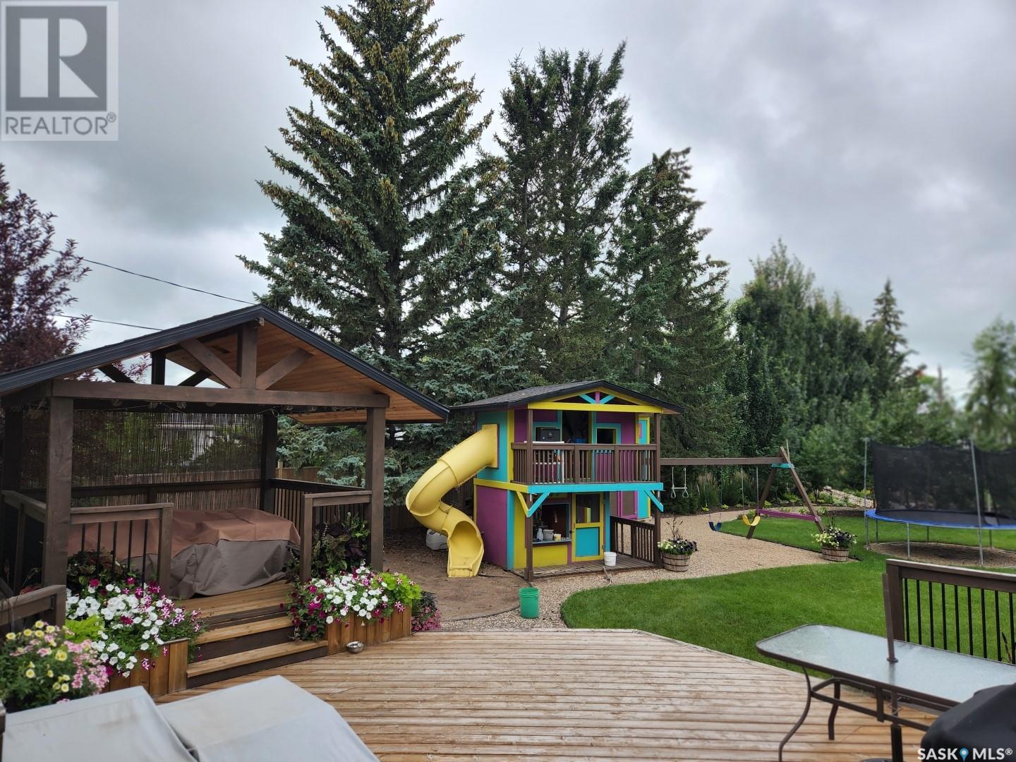 706 Grey Avenue, Grenfell, Saskatchewan  S0G 2B0 - Photo 30 - SK990950