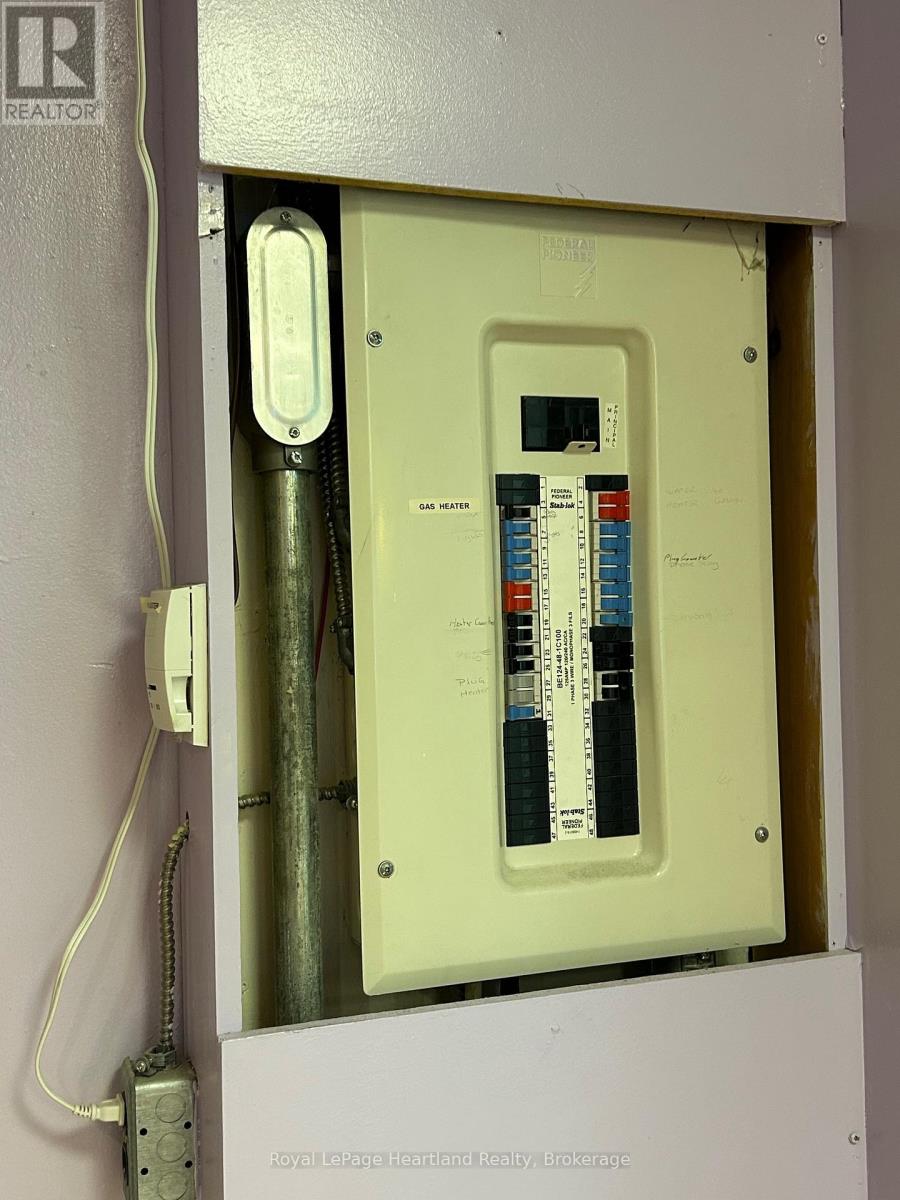 101 - 80 Albert Street, Central Huron, Ontario  N0M 1L0 - Photo 9 - X11900646