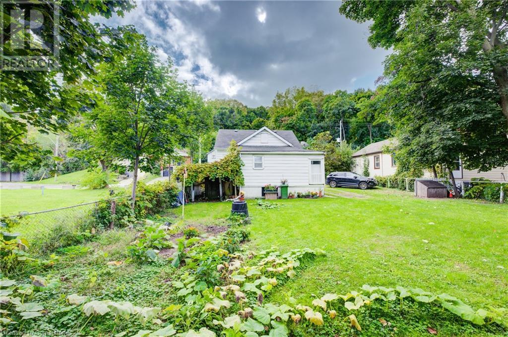 249 Charlton Avenue E, Hamilton, Ontario  L8N 1Z3 - Photo 32 - 40663827