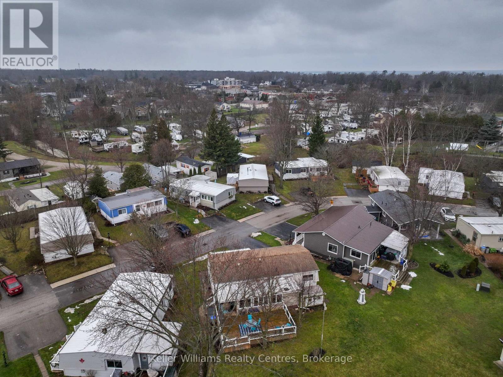 190 Pebble Beach Parkway, Lambton Shores, Ontario  N0M 1T0 - Photo 26 - X11898034