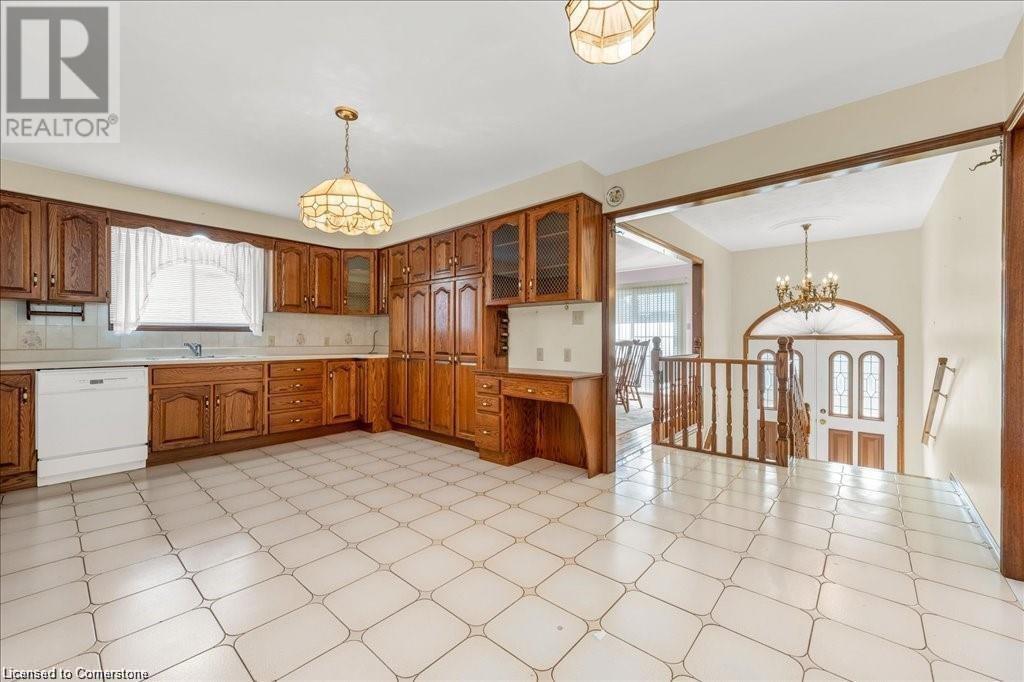 103 Leggett Crescent, Hamilton, Ontario  L8W 2A5 - Photo 7 - 40683785