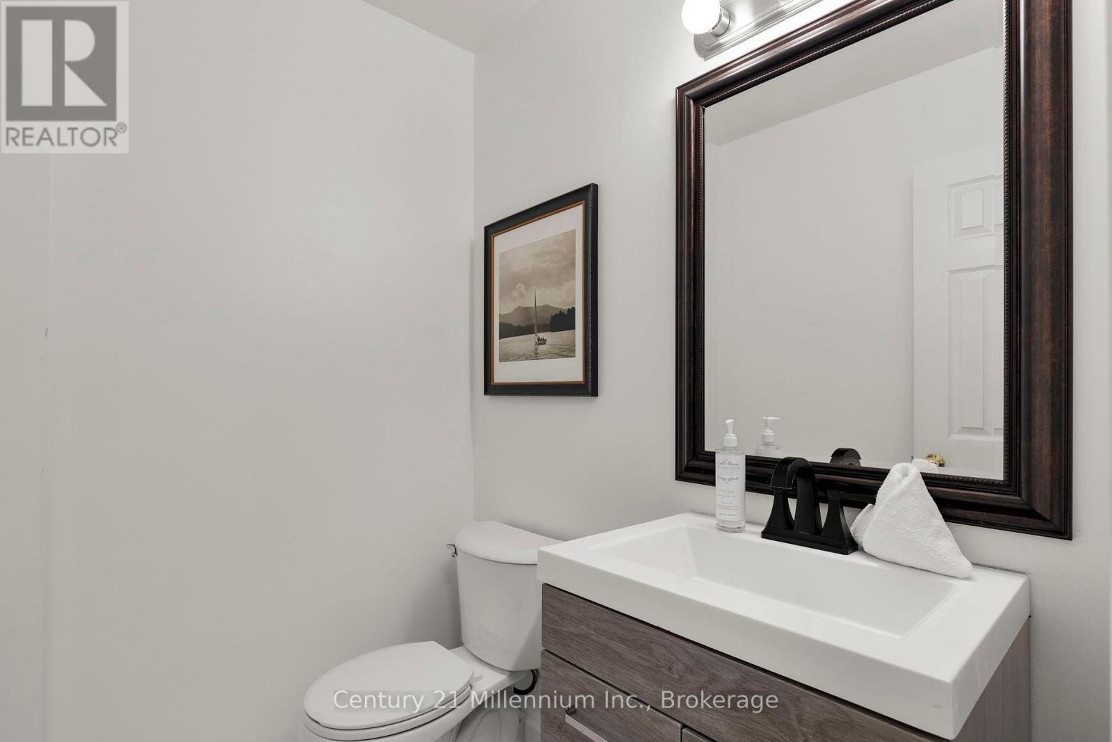 159 Vacation Inn Drive, Collingwood, Ontario  L9Y 5G4 - Photo 18 - S11900700