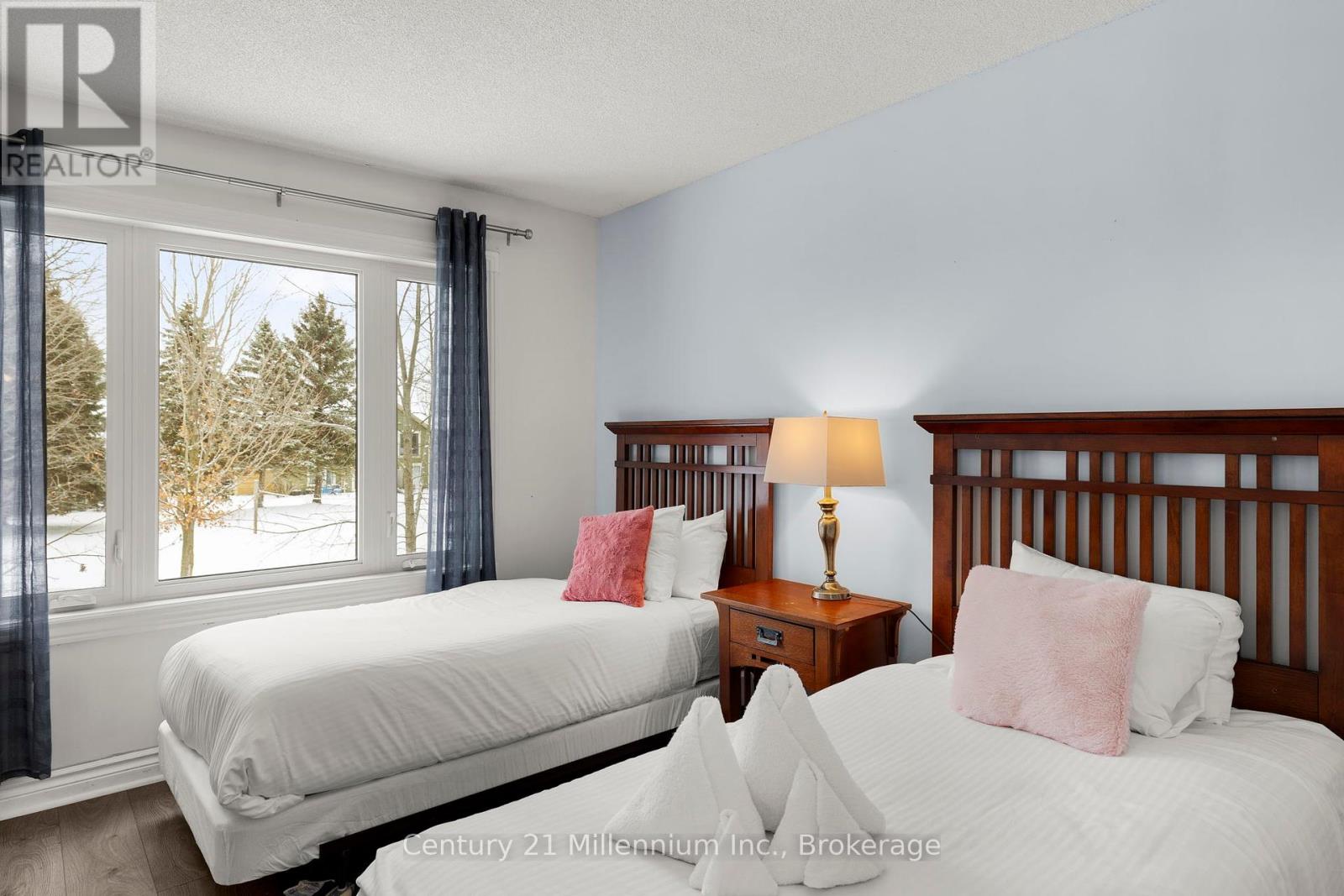 159 Vacation Inn Drive, Collingwood, Ontario  L9Y 5G4 - Photo 28 - S11900700