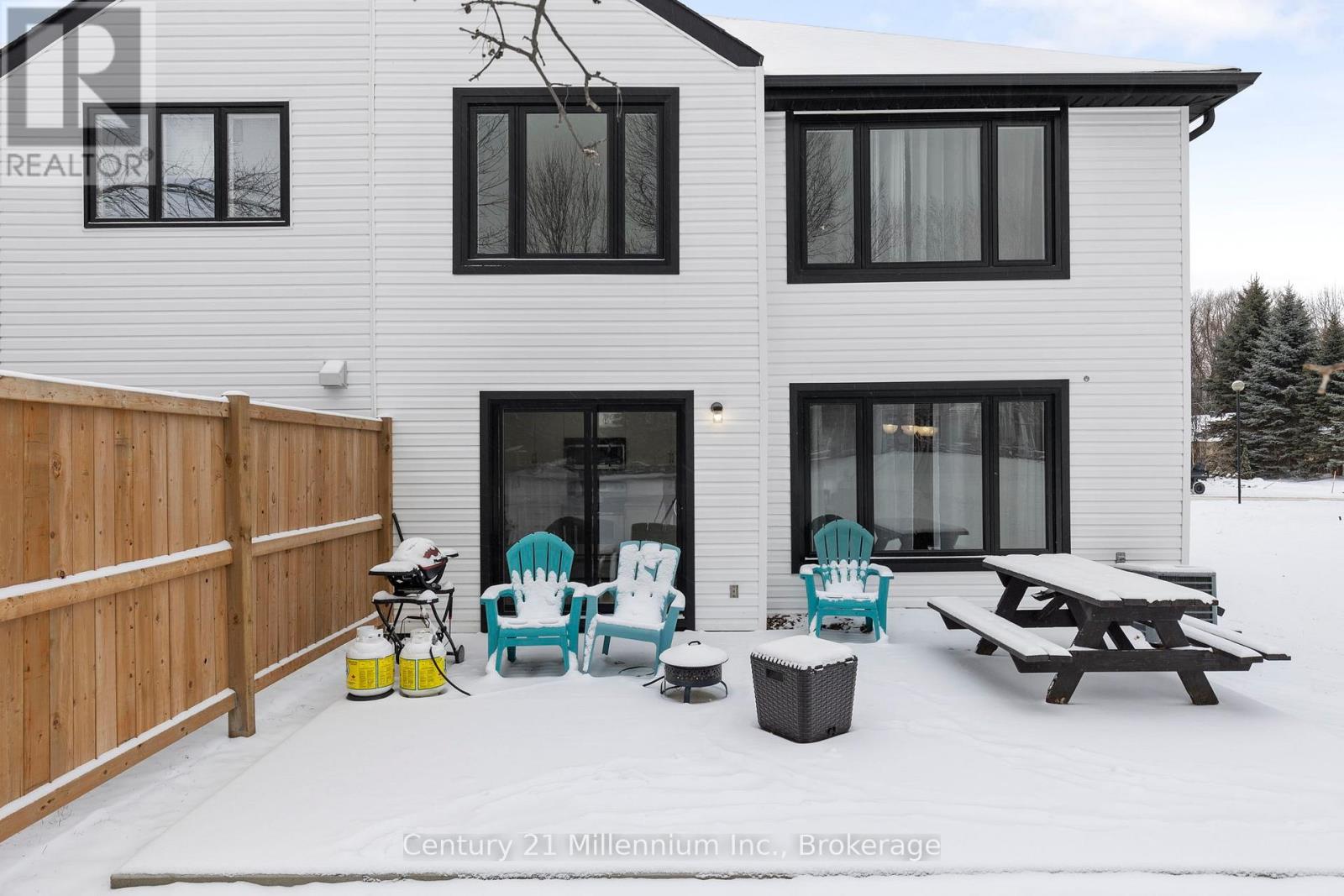 159 Vacation Inn Drive, Collingwood, Ontario  L9Y 5G4 - Photo 33 - S11900700