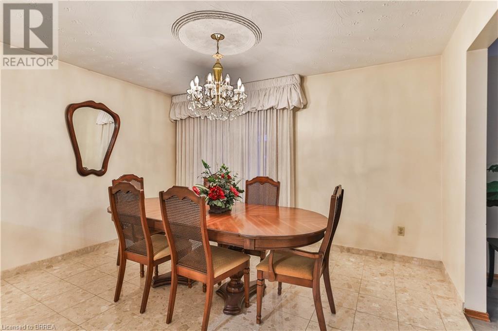 17 Shalfleet Boulevard, Brantford, Ontario  N3R 6L5 - Photo 11 - 40686402