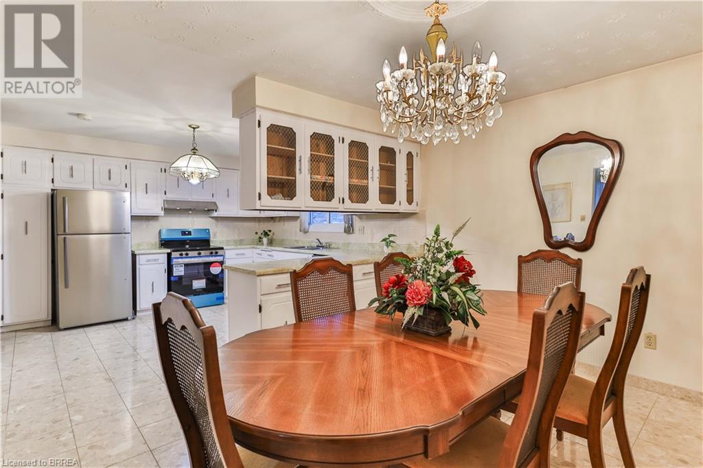 17 Shalfleet Boulevard, Brantford, Ontario  N3R 6L5 - Photo 10 - 40686402