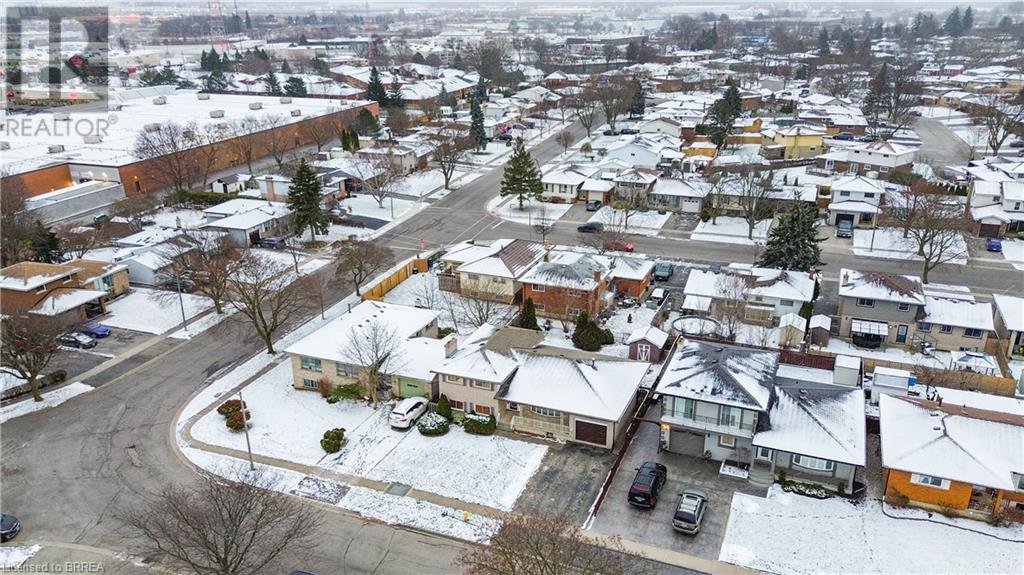 17 Shalfleet Boulevard, Brantford, Ontario  N3R 6L5 - Photo 46 - 40686402