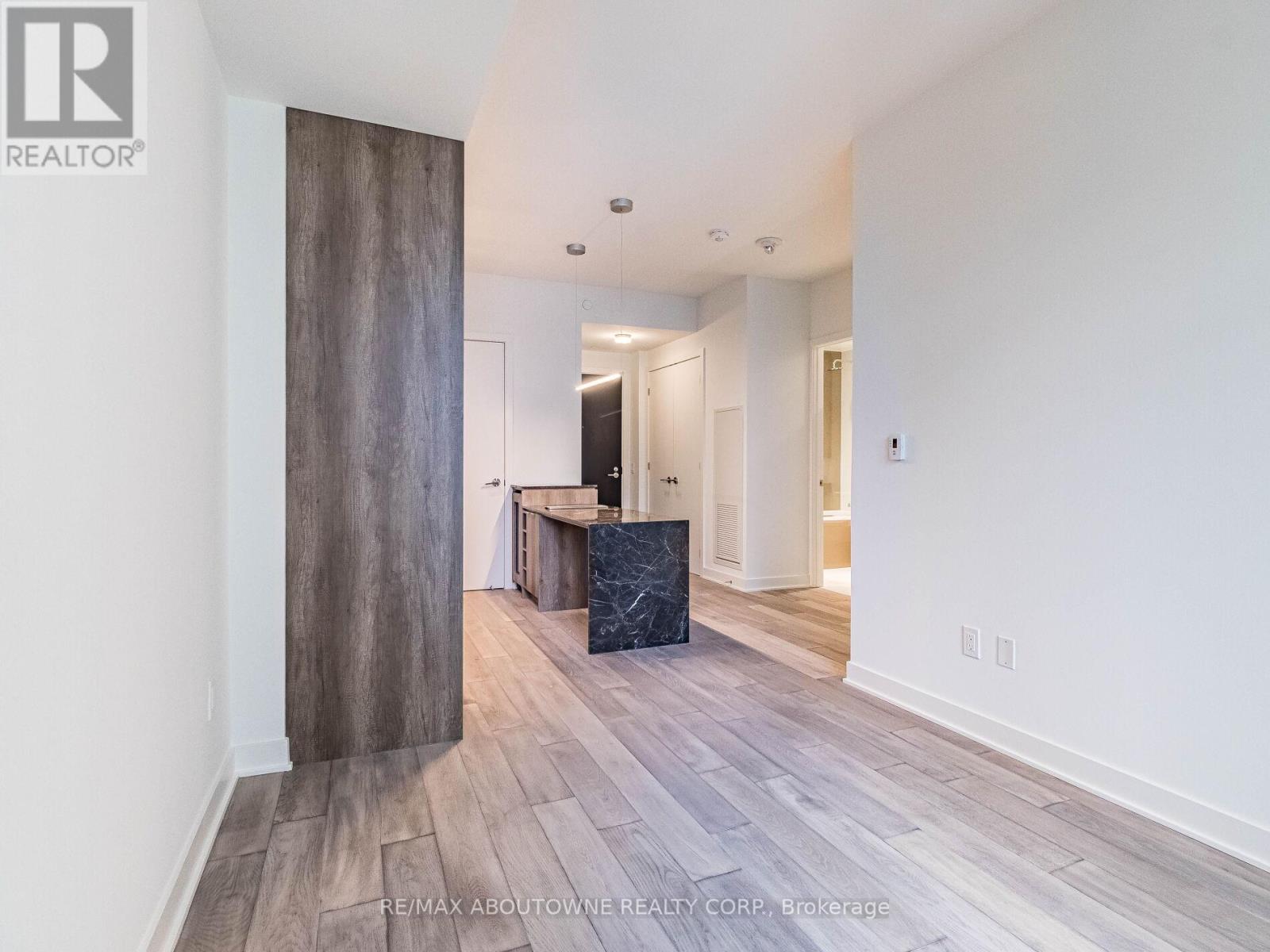 1409 - 155 Yorkville Avenue, Toronto, Ontario  M3W 1L2 - Photo 6 - C11900716