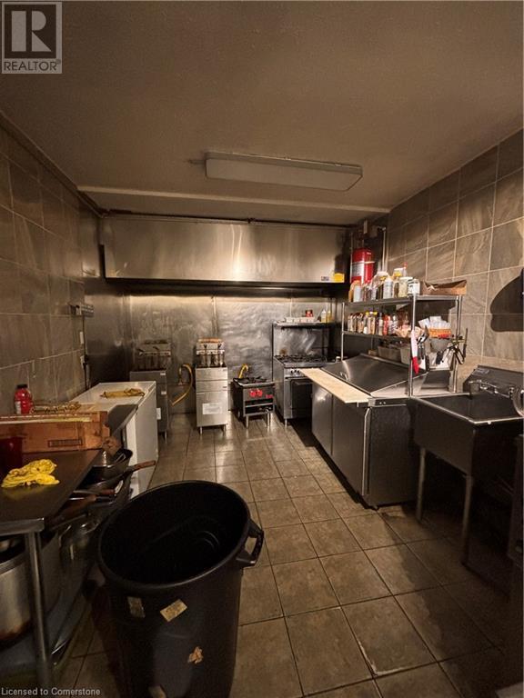 1472 King Street E, Kitchener, Ontario  N2G 2N7 - Photo 9 - 40661581