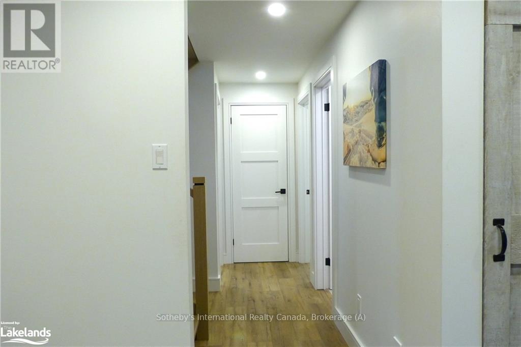 31 Slalom Gate Road, Collingwood, Ontario  L9Y 5A9 - Photo 17 - S10439017